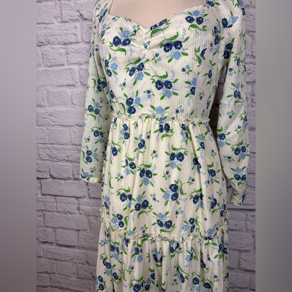 SWEET BABY JAMIE White and Blue Floral Tiered Dress Size S - Picture 5 of 8